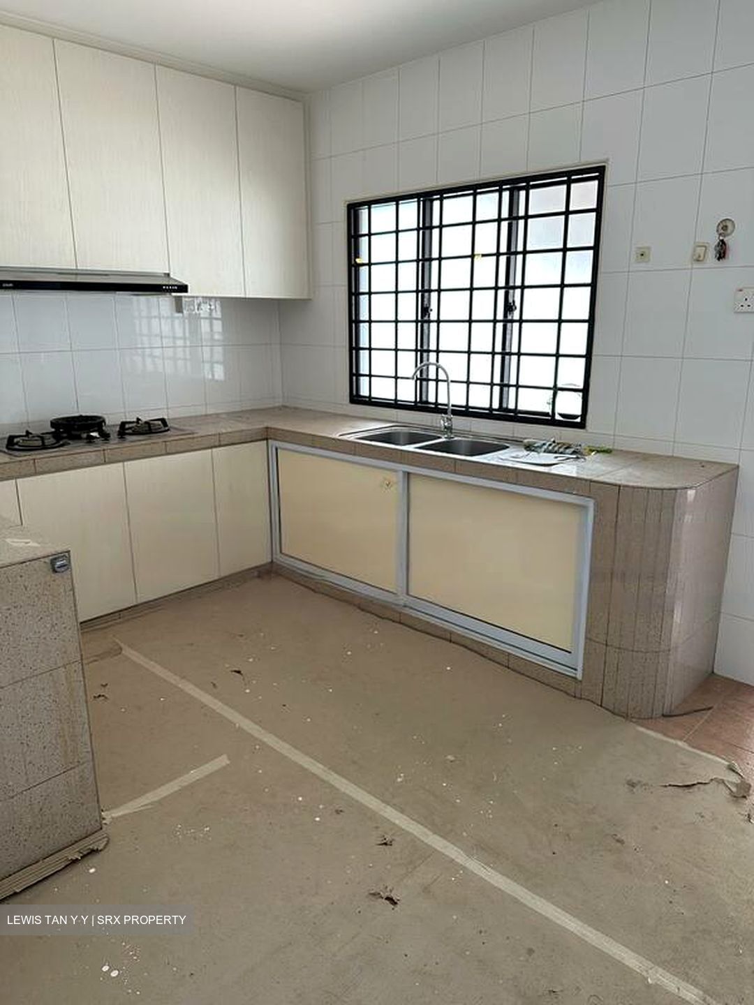 Eng Kong Park (D21), Semi-Detached #475110541